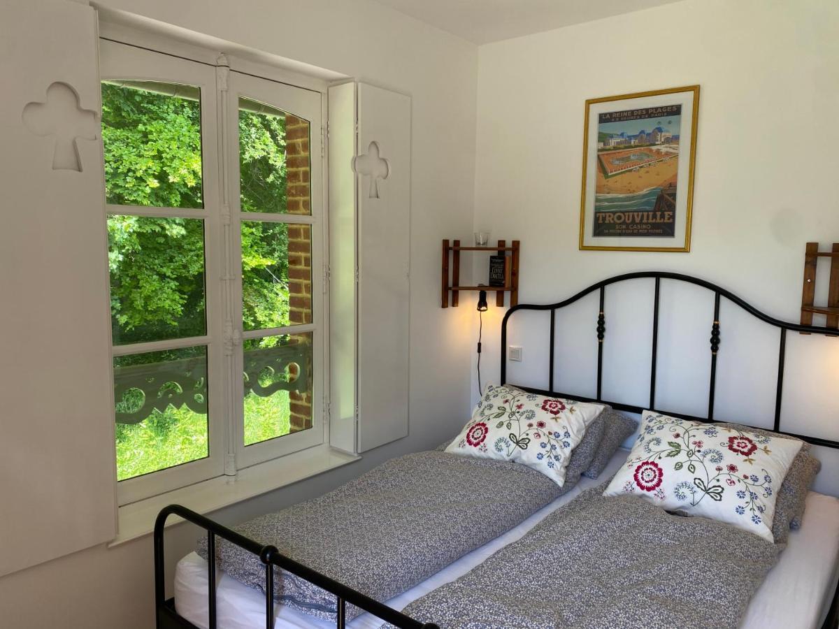 La Maison Du Cavalier, Chateau De Lavenue Holiday home