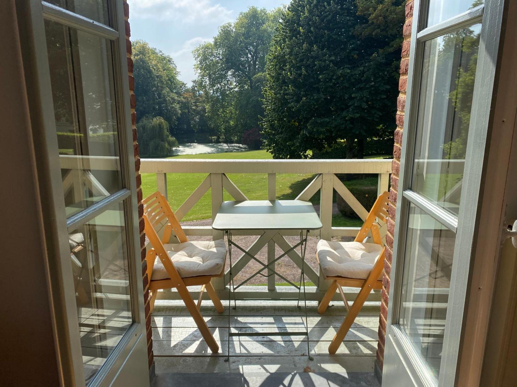 La Maison Du Cavalier, Chateau De Lavenue Holiday home Pierrefitte-en-Auge